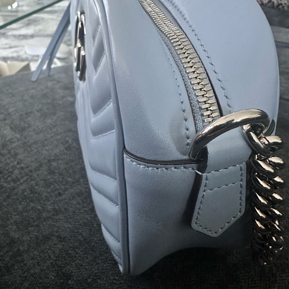 Gucci Light Blue Chevron Crossbody Bag - Picture 4 of 4